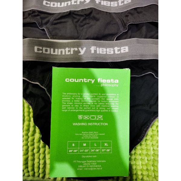 CELANA DALAM COUNTRY FIESTA / CD COUNTRY FIESTA 1 BOX ISI 2