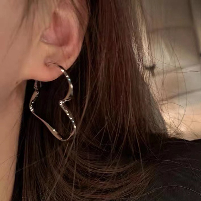 Fancyqube Anting Bentuk Hati Gaya Punk Untuk Wanita