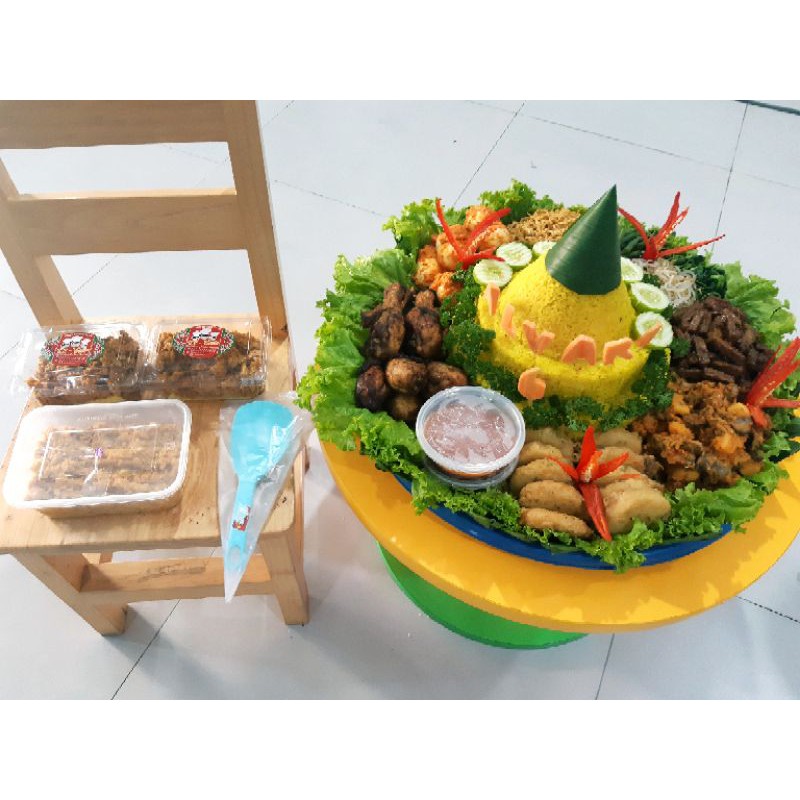 

Tumpeng Ultah&Arisan Utk 10 Orang Uk.40cm Pemesanan H-1