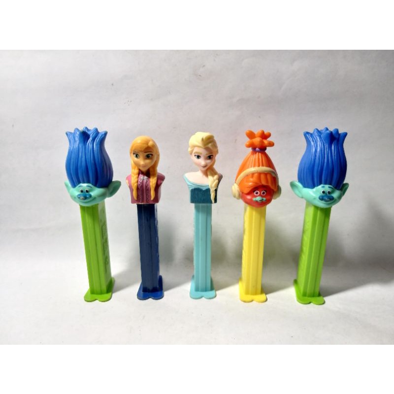 Pez Frozen Putri Princess Queen Ratu Elsa Anna Trolls Troll Disney Arendelle Candy Dispenser Figure 