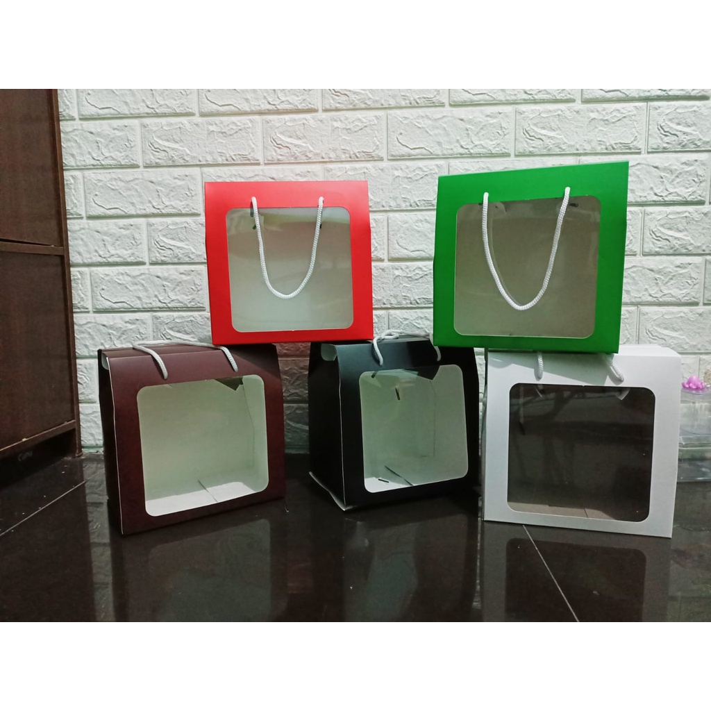 

Paperbag Box Mika Uk. 20 x 20 x 14 cm