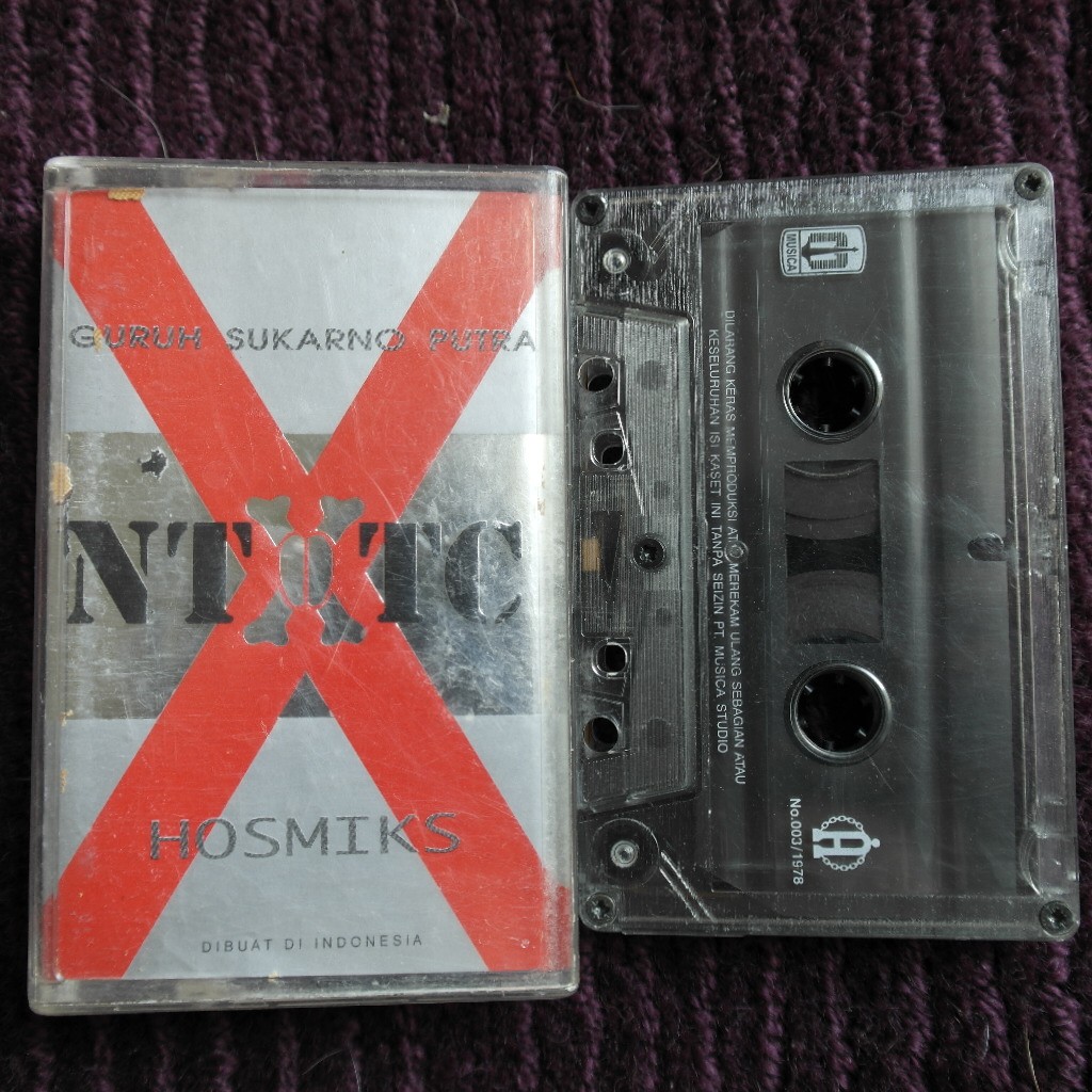 KASET GURUH SOEKARNO PUTRA - NTXTC HOSMIKS