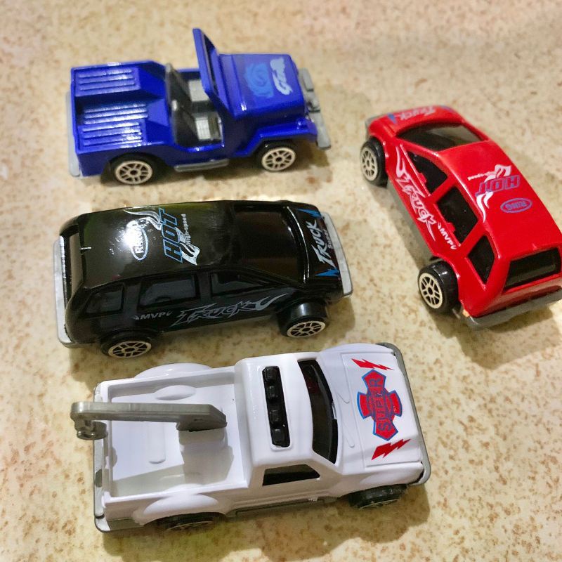 MAINAN ANAK MOBIL MOBILAN ISI 4 DIECAST KADO ULTAH ULANG TAHUN MAINAN  ANAK LAKI COWOK BALITA PEREMP