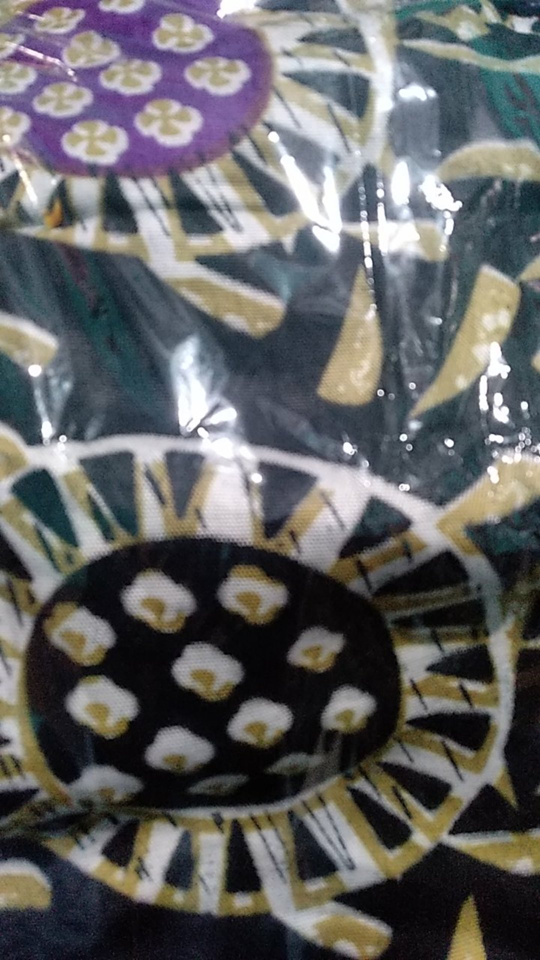 Batik Solo Motif Roda