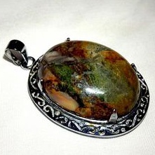 liontin batu akik pancawarna garut