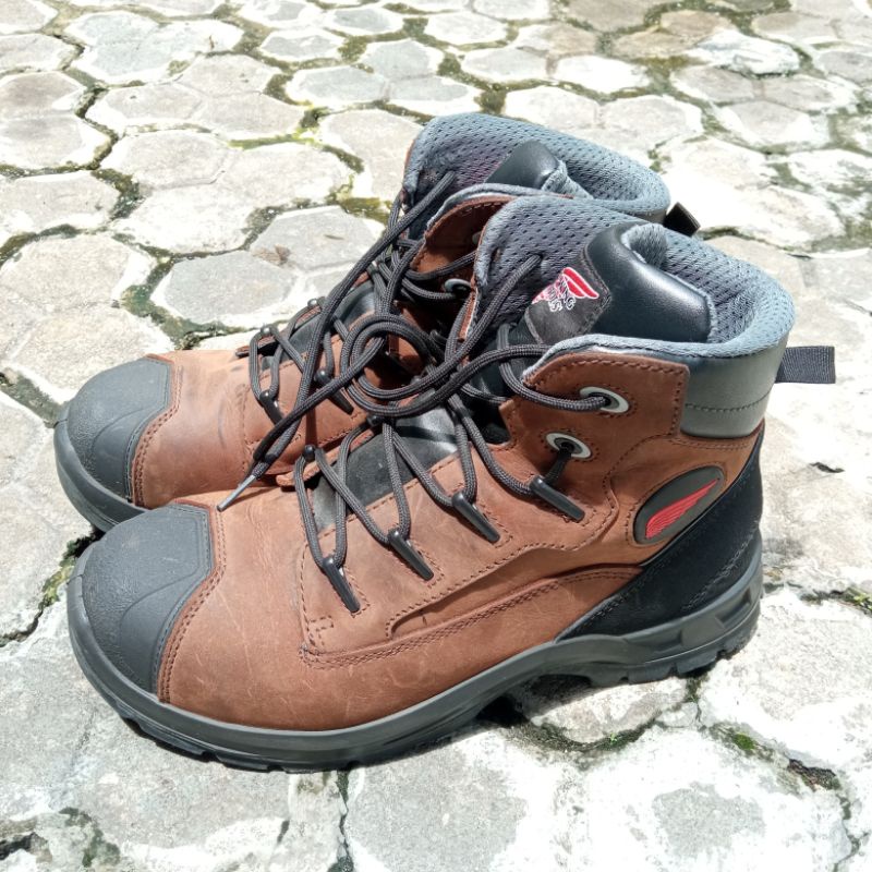 Red Wing Shoes 3228 Redwing Sepatu Safety shoes size 40 bekas second  preloved