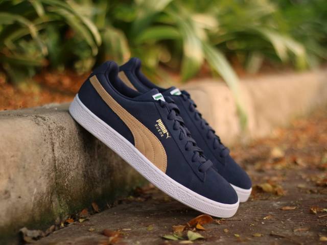 puma suede taupe
