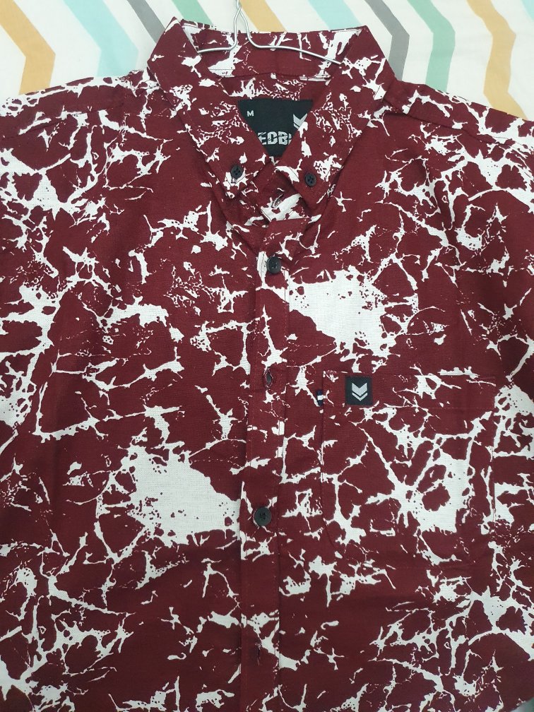 Hem Pria Motif Terbaru Merek Redblit / Kemeja Lengan Pendek Pria