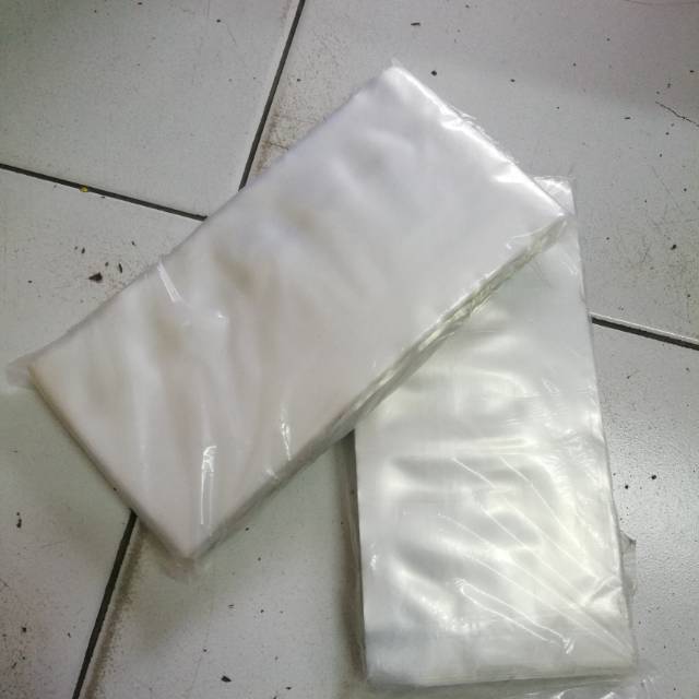 Jual Plastik Kiloan 1/2Kg Murah Ukuran 23x11x 0,3 berat Asli 1kg