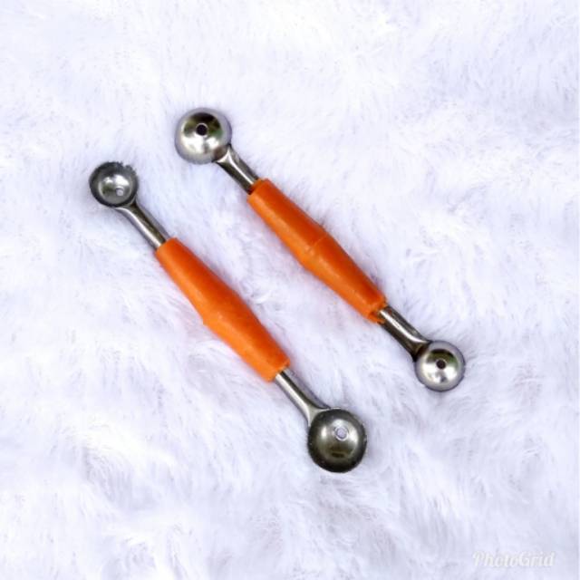 Alat kerok buah bentuk bulat