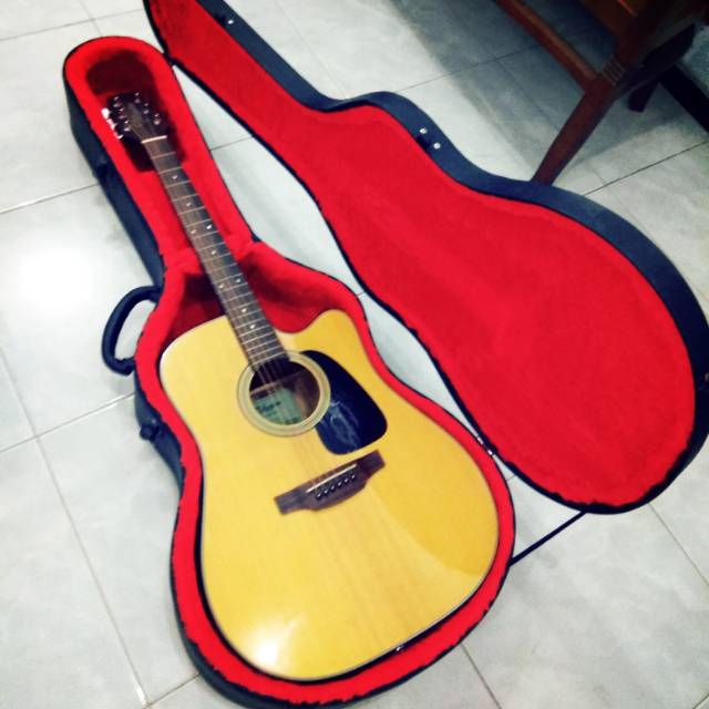 Gitar Akustik Takamine ED2DC-NAT
