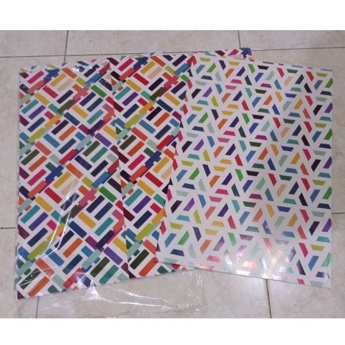 

Kertas Kado lembaran