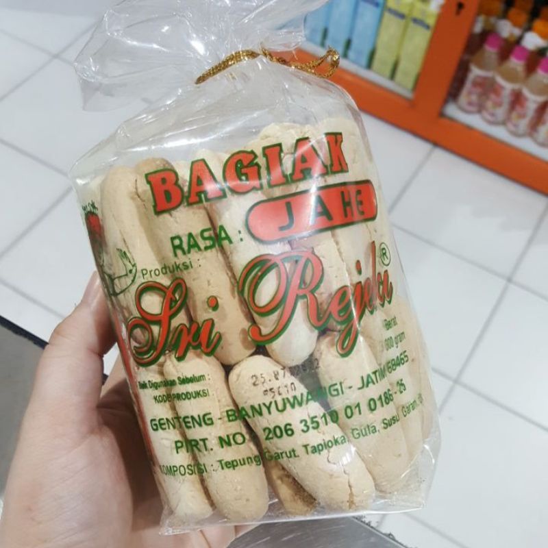 

Kue Bagiak Khas Banyuwangi Sri Rejeki Rasa Keningar Jahe Coklat Wijen Kelapa Kacang Susu Keju Nangka