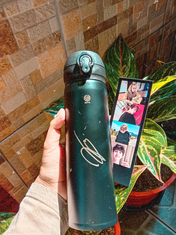 Pre Order!! Tumbler Day6 Signature