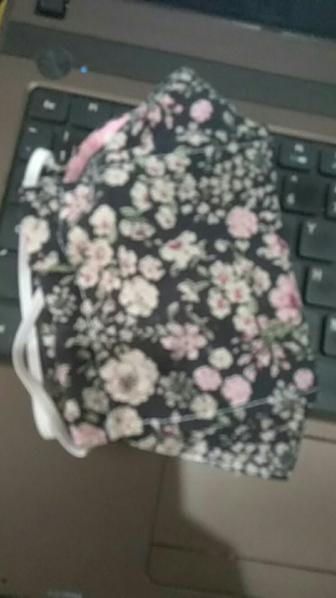 Masker 3d Murah/3ply/bisa Masuk Tissue/masker Motif Bunga