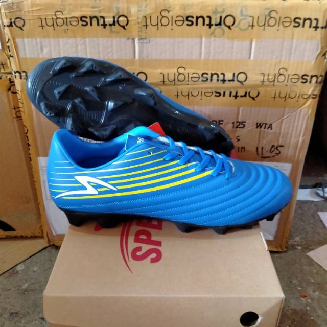 Sepatu specs baricada genoa fg