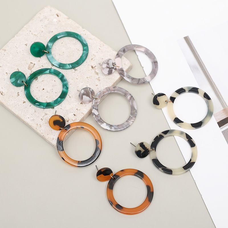 Anting Panjang Menjuntai Liontin Leopard Geometris Bahan Resin Akrilik Berlian Imitasi Gaya Vintage Untuk Wanita