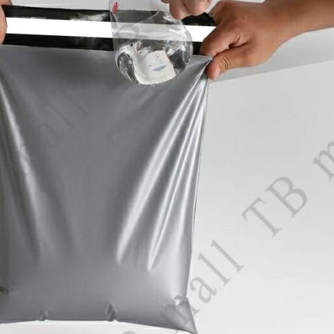 

➭ Plastik Packing Polymailer Olshop PE Silver Glossy 35X45CM Isi 50Pcs Ω