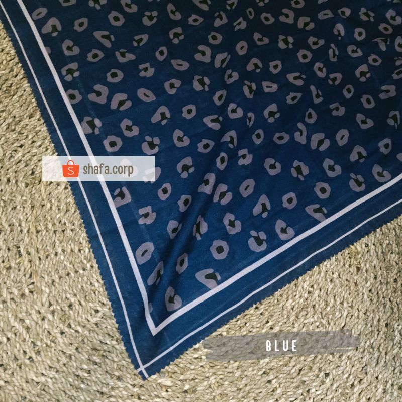 KERUDUNG VOAL SEGI EMPAT LEOPARD SERIES