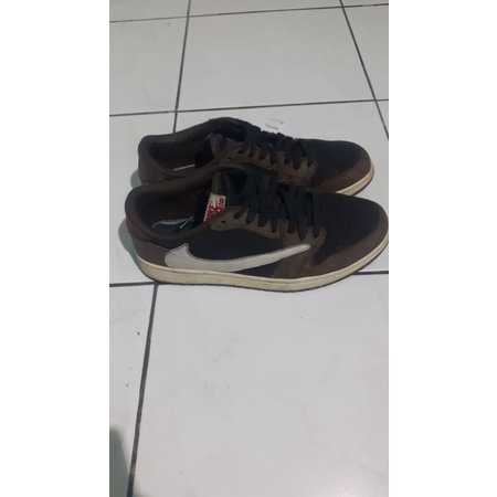 AJ1 TRAVIS SCOOT LOW SECOND PRELOVED