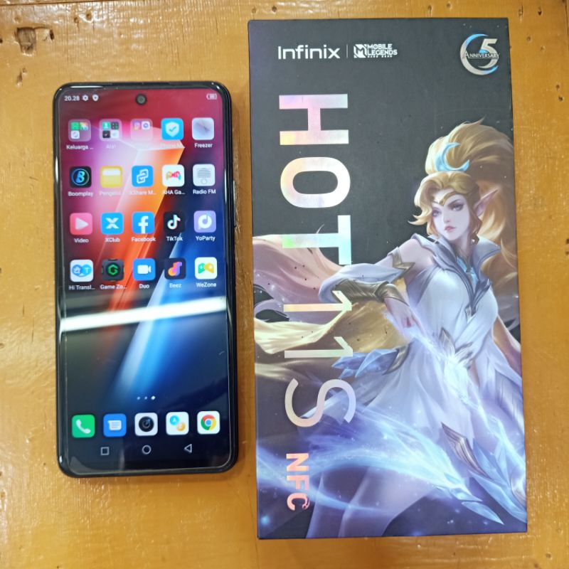 Infinix Hot 11s NFC Ram  4/64 GB Seken / Bekas kondisi Mulus 99%