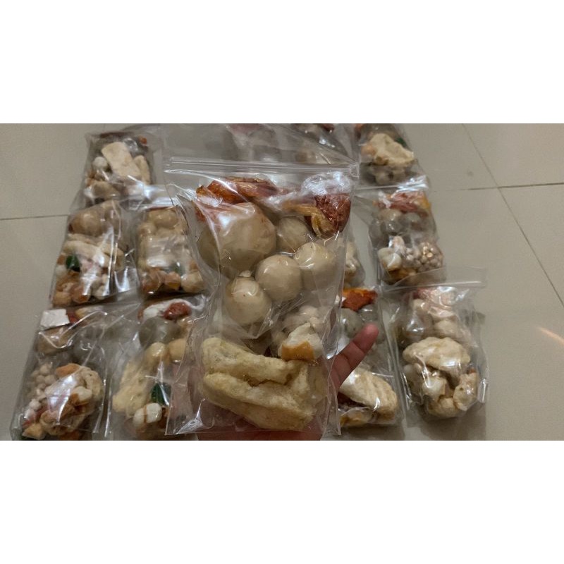 

Baso Aci ayam suwir