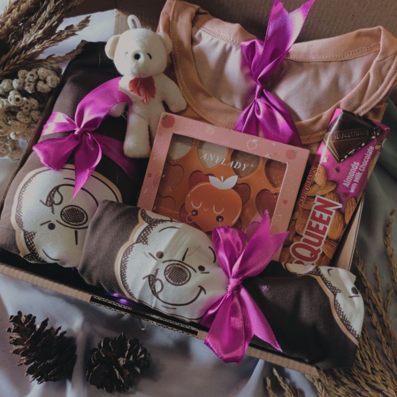 Giftbox Set Piyama Baju Tidur Impor 3in1 Kado Untuk Cewe Ulangtahun/Wisuda/Wedding