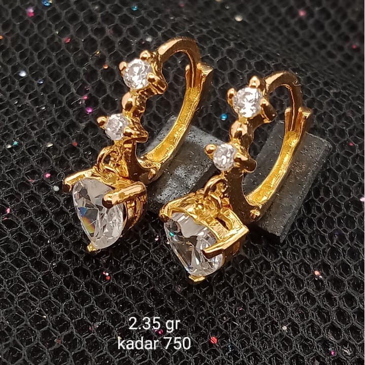 Anting Emas 17 K - 2.35 gr Kadar 750 - 2110