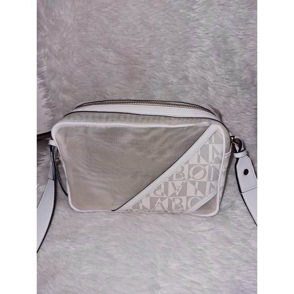 PRELOVED TAS BONIA PUTIH KOEAN ORI PRELOVED BAG ‼️BACA DESK‼️