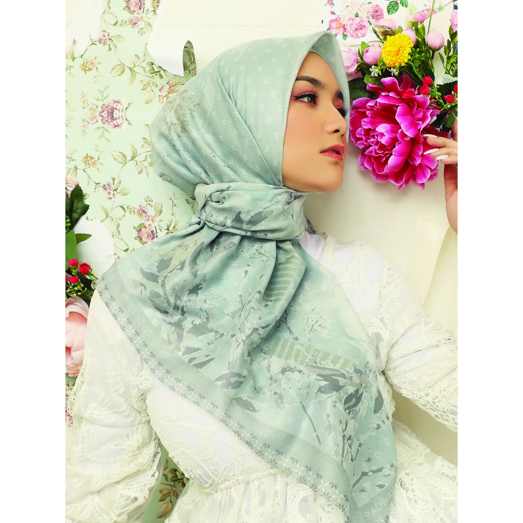 PREMIUM SCARF RADWAH X CITRA KIRANA