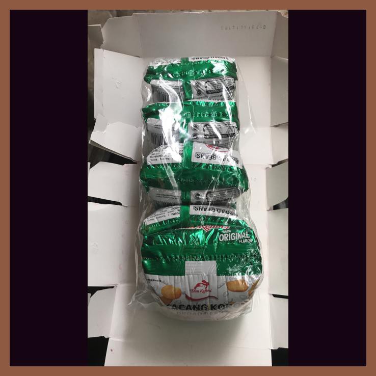 

KACANG KORO ORIGINAL 1 PAK 10 BUNGKUS SACHET PCS HIJAU RENCENG 1000