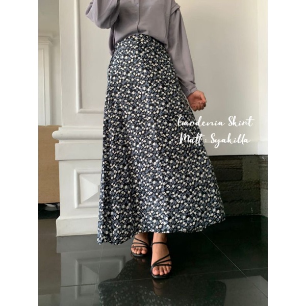 FLORAL SKIRT KOREAN STYLE MOTIF BUNGA A LINE MAXI / ROK FLORA KOREAN STYLE SEIRA SKIRT / KOREAN SKIRT MOTIF VIRAL KEKINIAN