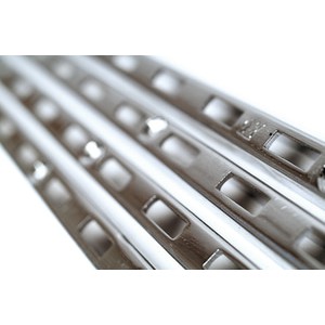 Tiang Braket Stainless 1 8 m Rak Kayu Kaca Rak Display Tiang Braket Stainless 1 8 m Rak Kayu Kaca Rak Display
