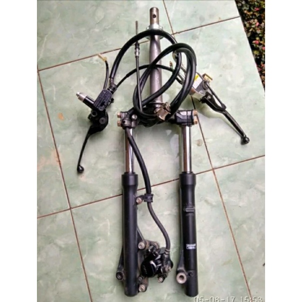 SHOCK SEKOK SHOCKBREKER DEPAN HONDA VARIO 150 LED SET COMBIREKE PENGERIMAN DEPAN HONDA VARIO 150 LED