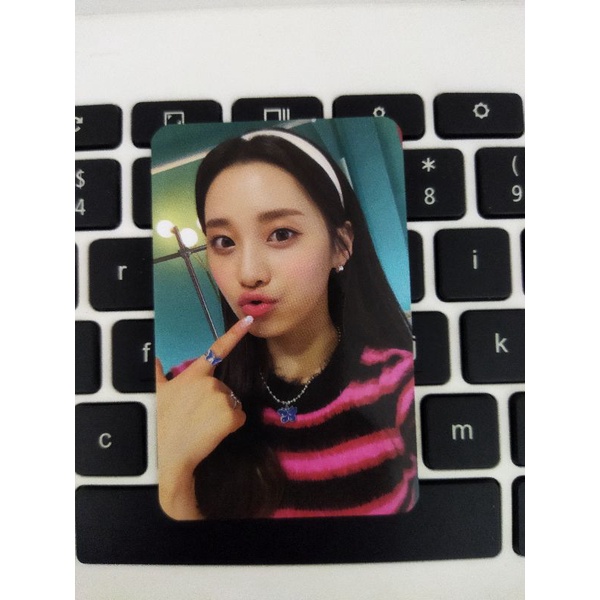 Photocard OFFICIAL Fromis 9 Nagyung (Baca Deskripsi)