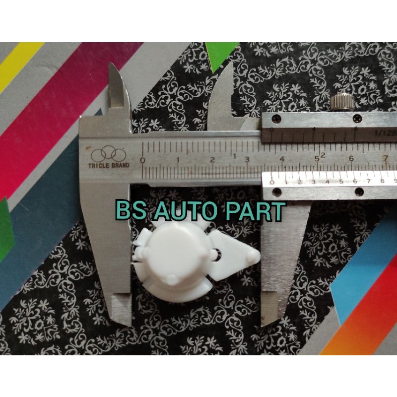 Plastik Bos Wiper Link Futura