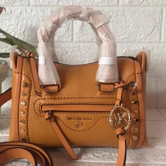 michael kors mk carine XS extra small cider