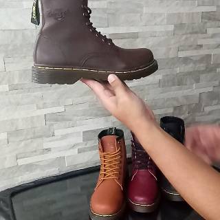  Sepatu  Boots Docmart  Model Simple Kulit Asli Outsole Karet  