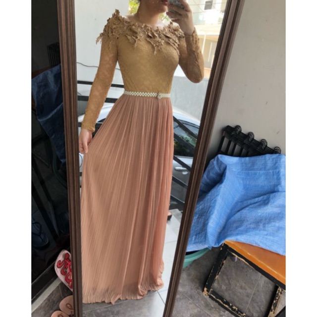 Vanesha Margaretta - Maxi brukat gamis pesta 9705-1