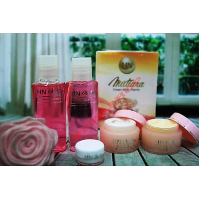 HN MUTIARA CREAM MULTI VITAMIN ORIGINAL