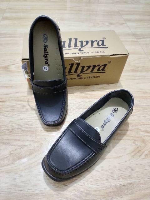 SEPATU PANTOPEL ORIGINAL PEREMPUAN SALLYRA