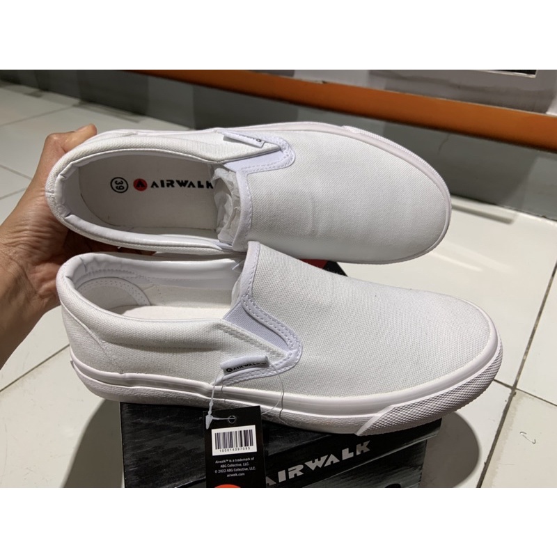 Sepatu Airwalk Squidmen Sneakers Kets Slip On Casual Pria Original sze 39