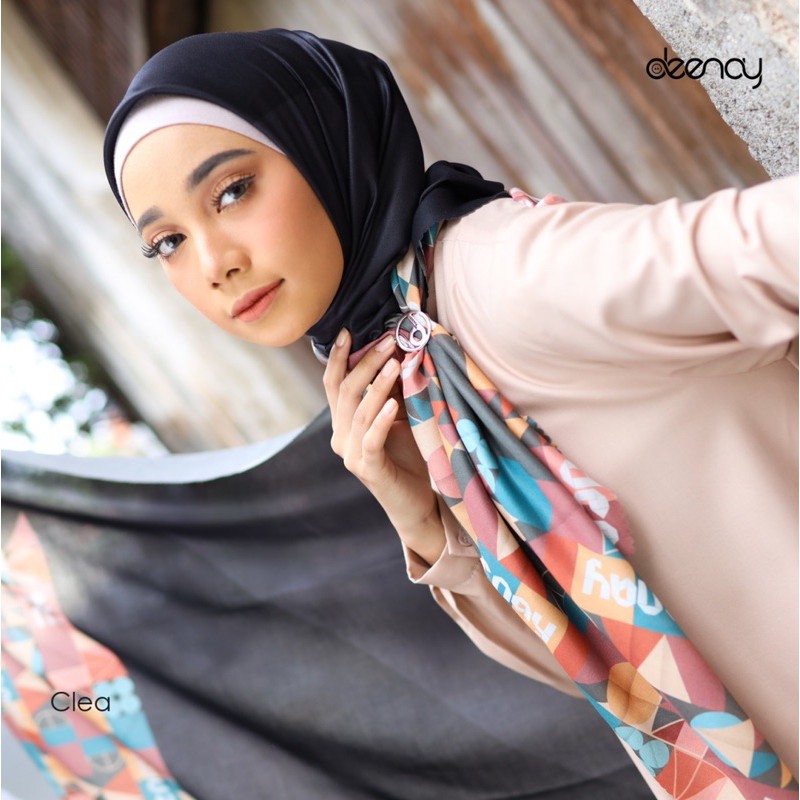 Deenay Clea - Jilbab Deenay Hitam
