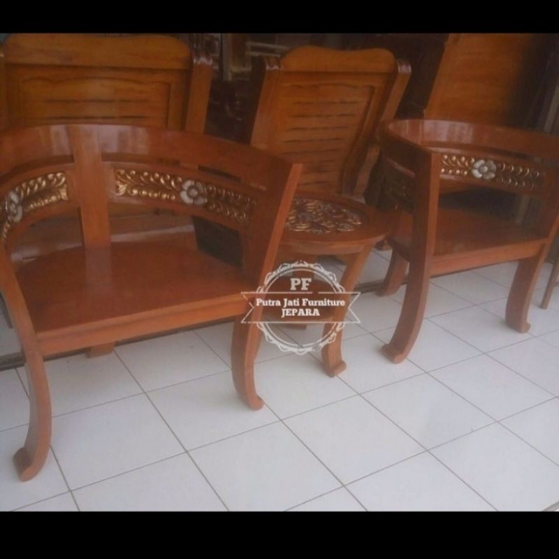 Kursi teras ukir - Meja kursi hias depan rumah kayu jati