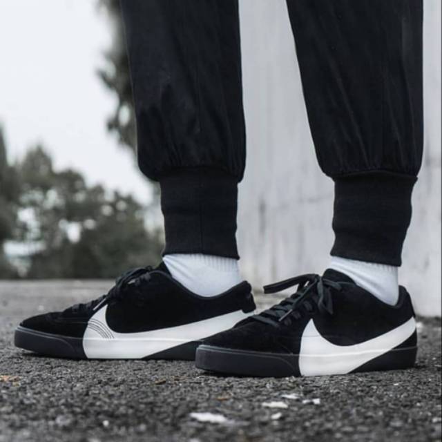 nike blazer big swoosh low