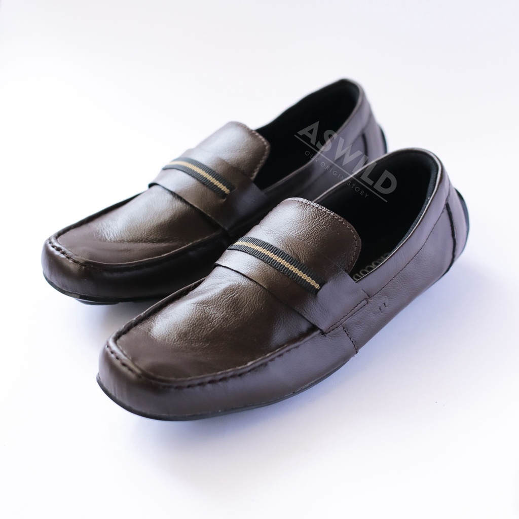 SEPATU SLIP ON PRIA KULIT / SEPATU FORMAL PRIA KULIT / SEPATU LOAFERS PRIA / SEPATU KULIT ASLI / SEPATU PRIA CASUAL