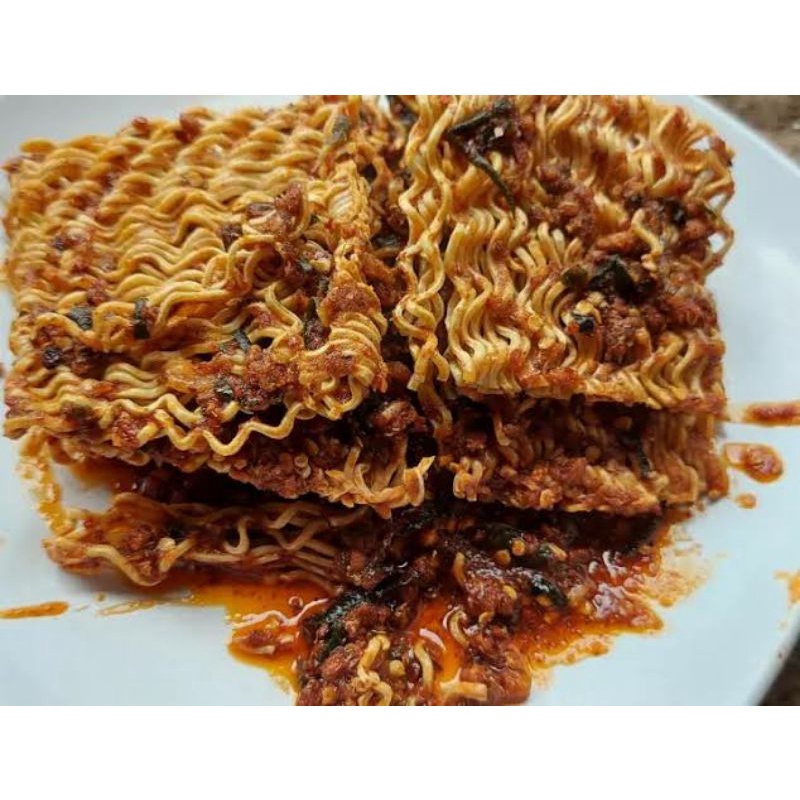 

seblak mie telor cikruh