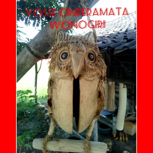 Kentongan burung hantu akar bambu