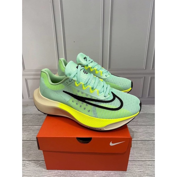 NIKE ZOOM FLY 5 GREEN