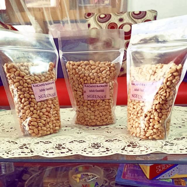 

Kacang Goreng 1000 gr